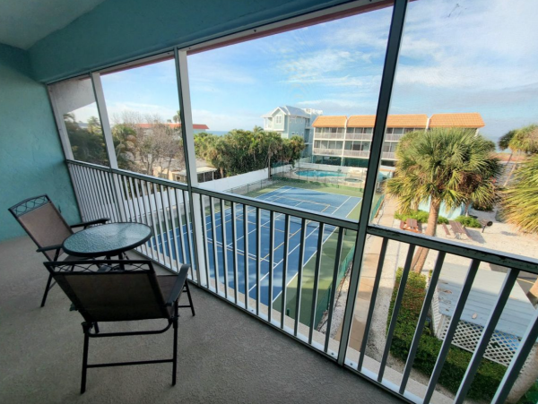 Bradenton Beach 2 Bedroom Vacation Rental Bay Views Sleeps 4